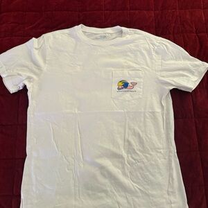UD vineyard vines White T-Shirt with Colorful Logo
